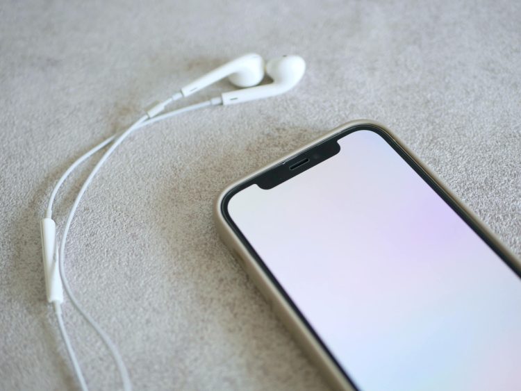 音が聞こえない？iPhoneのイヤホンジャックの修理は可能？05