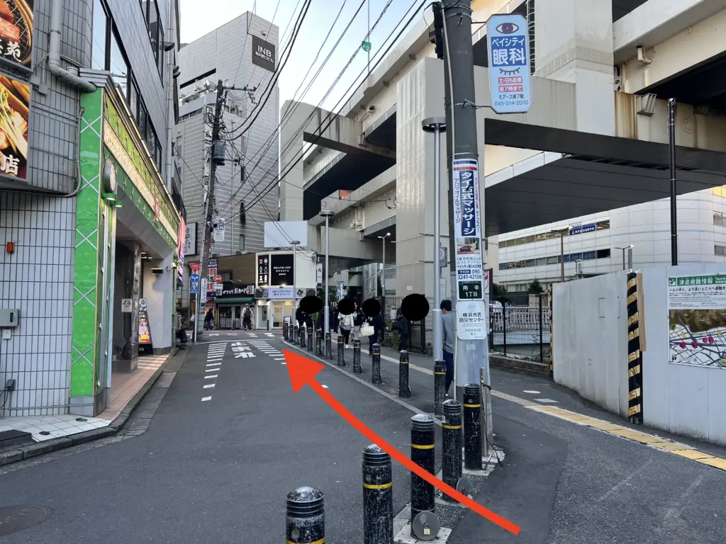 JR横浜駅きた西口からのアクセス3