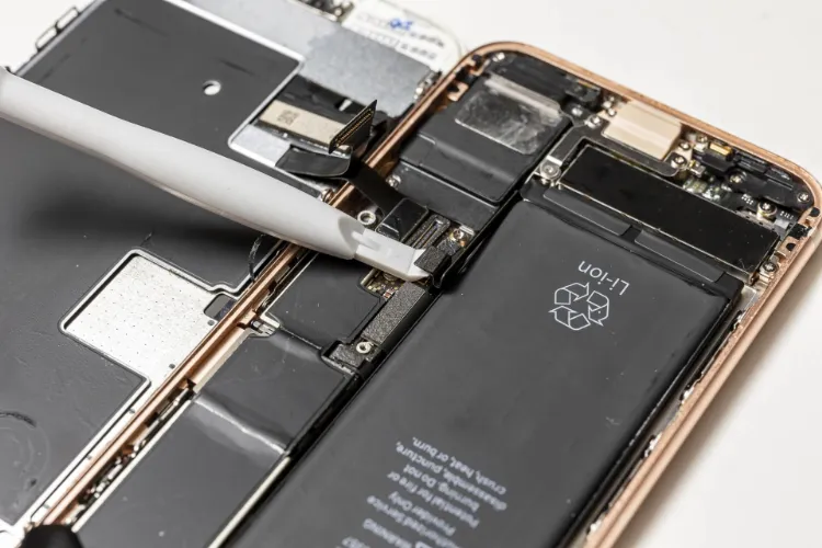 iPhone SE(第三世代)は修理で長く使うのがおすすめ!おすすめの修理店も解説5