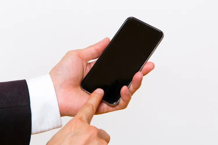iPhoneSE(第二世代)のホームボタン修理はどこで修理がおすすめ?指紋認証修理も解説1