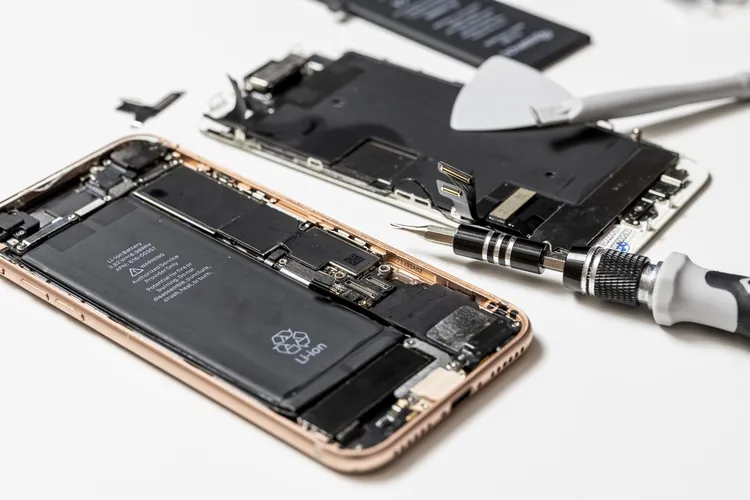iPhoneSE(第二世代)のホームボタン修理はどこで修理がおすすめ?指紋認証修理も解説8